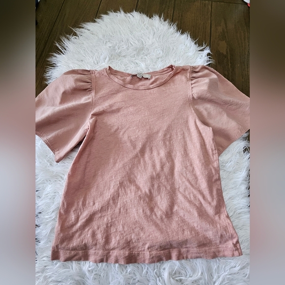 LOFT Tops - LOFT Blush Short Sleeve Top